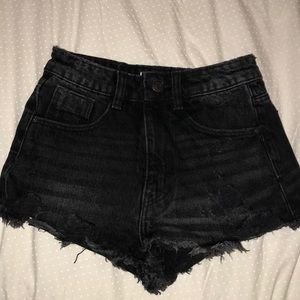ZARA BLACK DENIM SHORTS